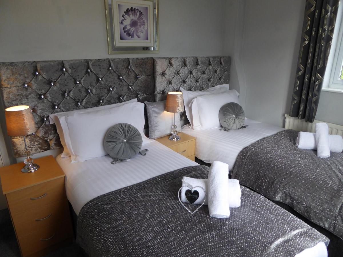 South View Country House Sleeps 12 - Hot Tub - Views Henley-in-Arden Dış mekan fotoğraf