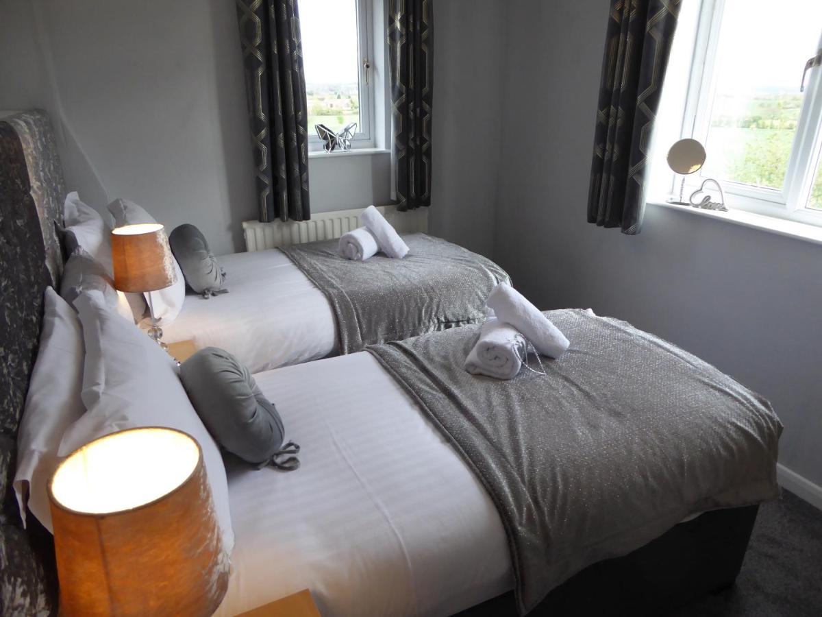 South View Country House Sleeps 12 - Hot Tub - Views Henley-in-Arden Dış mekan fotoğraf