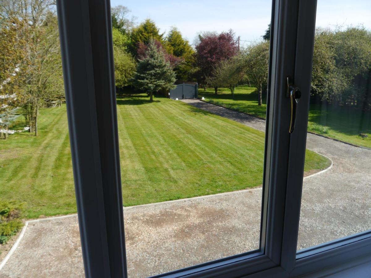 South View Country House Sleeps 12 - Hot Tub - Views Henley-in-Arden Dış mekan fotoğraf