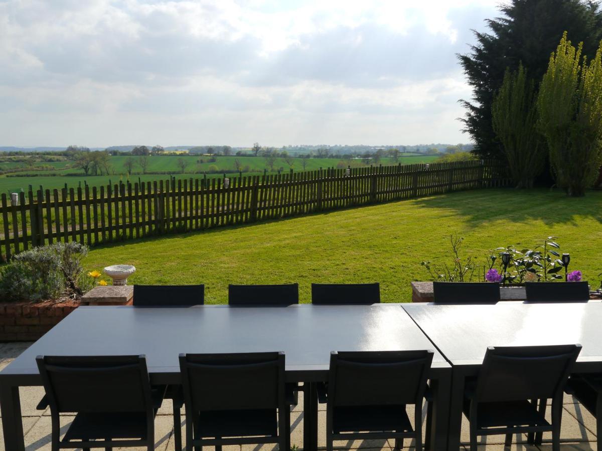 South View Country House Sleeps 12 - Hot Tub - Views Henley-in-Arden Dış mekan fotoğraf